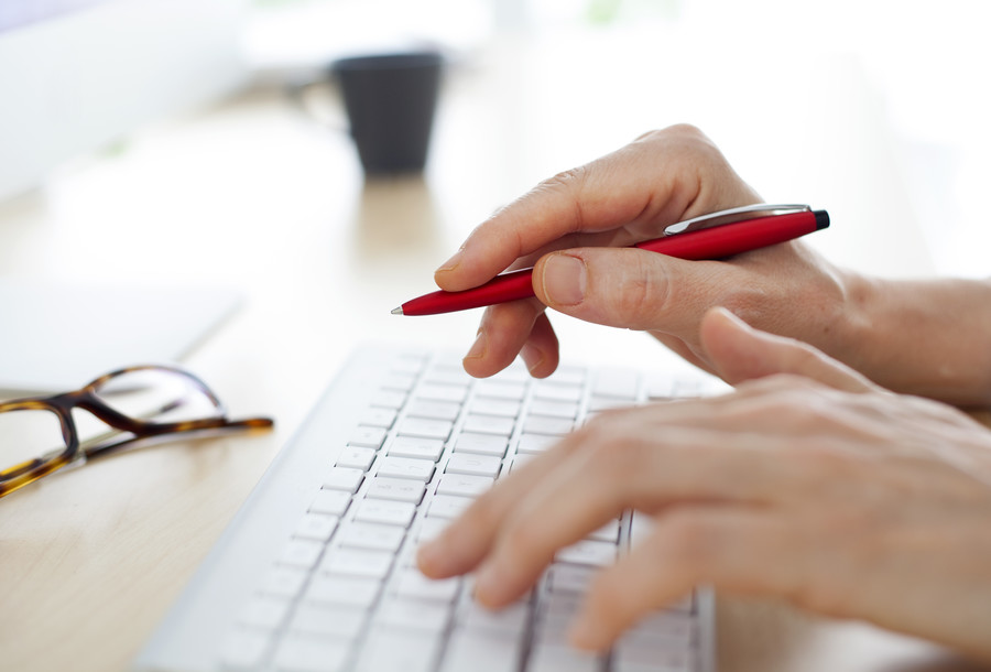 法庭博弈：上海取保候?qū)徛蓭熢忈屄蓭煓?quán)利與手段在修改取保候?qū)彈l件中的角色