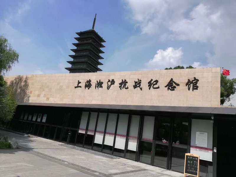 以牟利為目的與多人進行網絡視頻裸聊的行為如何定罪？上海知名刑事大律師告訴您