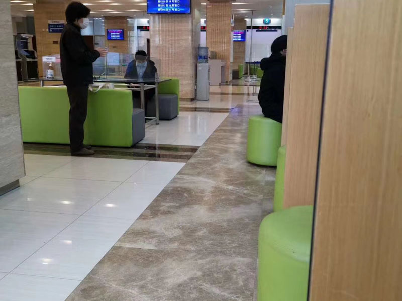 銷售假冒偽劣商品的處罰標準是什么？看看上海經濟犯罪律師對此解答