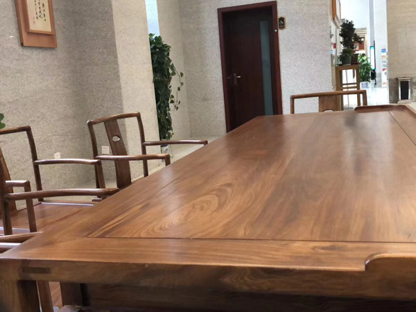 上海市刑事案律師為您介紹影響受賄罪定罪量刑的八種情形