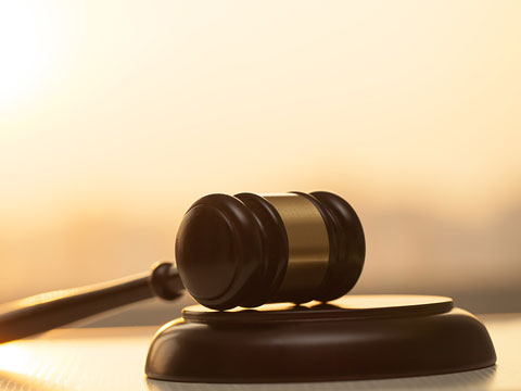 金山?朱涇律師談濫用職權與權權交易行為