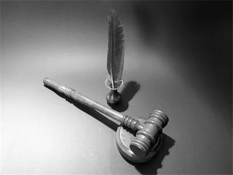 虹口區曲陽律師談最低法院與無級法官